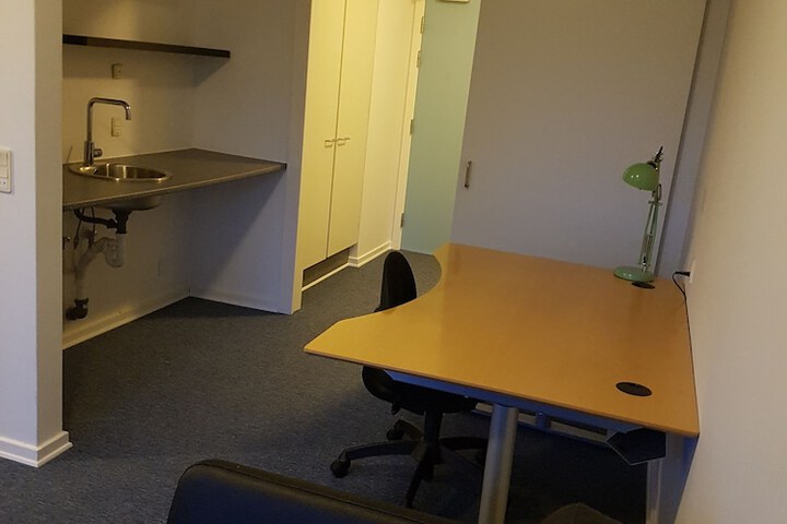 Room 15 of 39