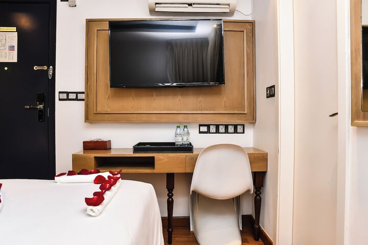 Room 15 of 54