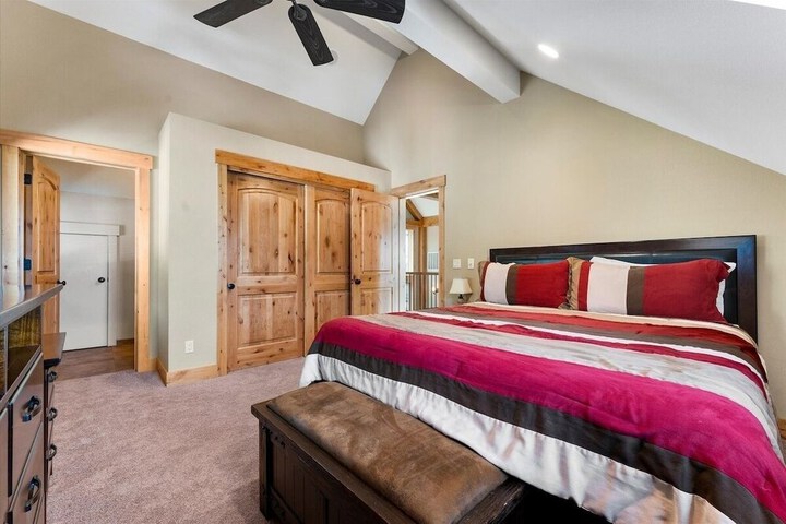 Room 10 of 57