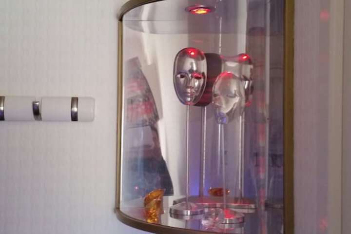 Room 18 of 27