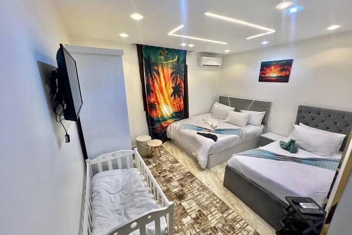 Room 55 of 102