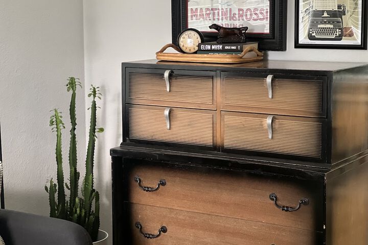 Room 55 of 102