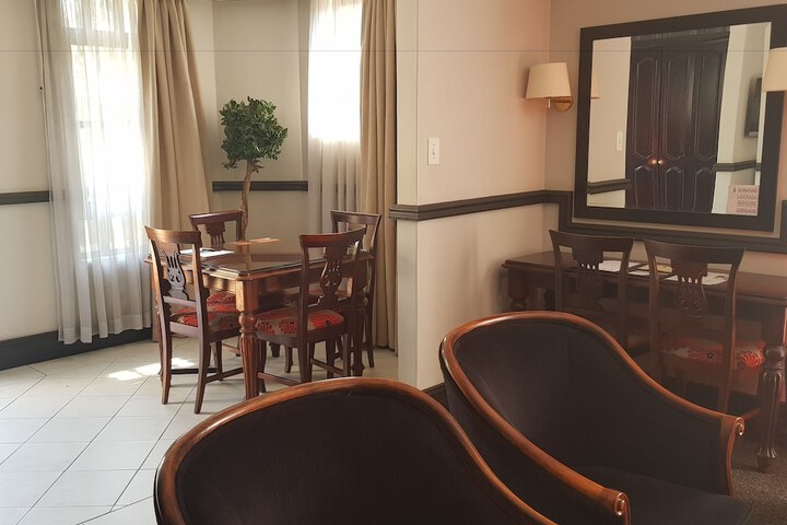 Room 28 of 70