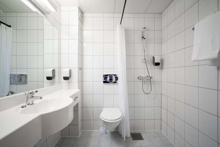Clean Restrooms
