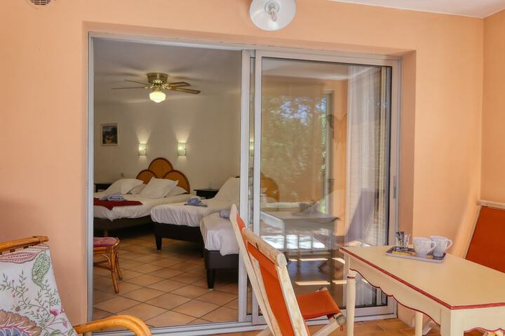 Room 20 of 52