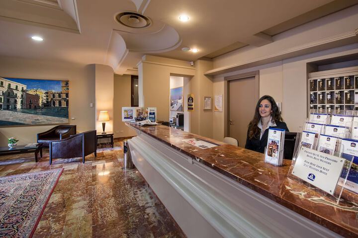 Guest Lobby