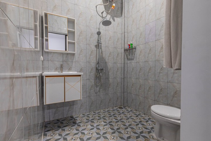 Room 45 of 64