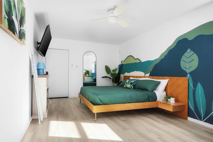 Room 14 of 29