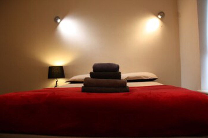 Room 19 of 25