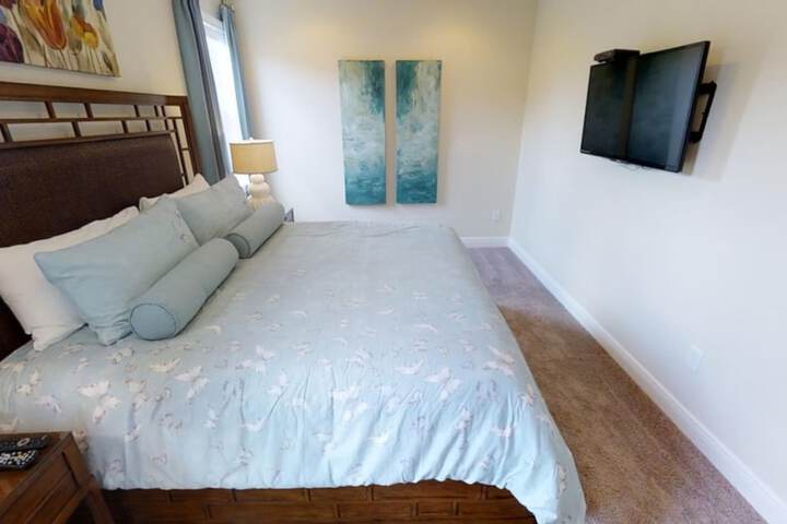 Room 2 of 47