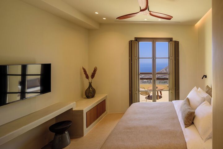 Room 30 of 189