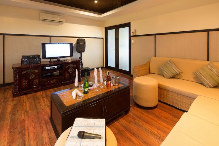 Room 29 of 48