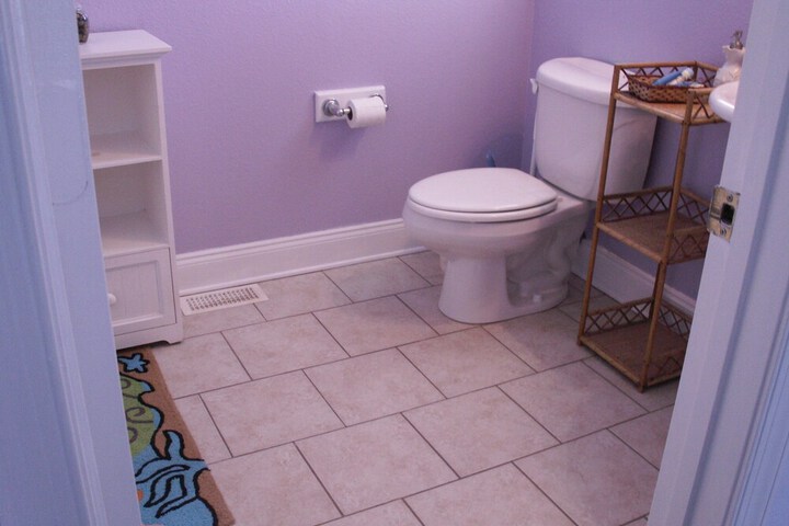 Room 44 of 61