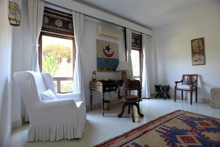 Room 38 of 149