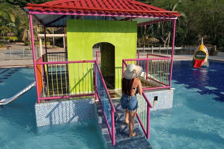 Pool 77 of 104