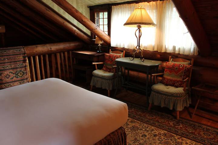 Room 22 of 164