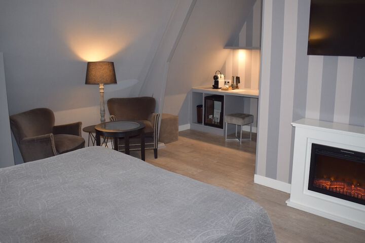 Room 20 of 54