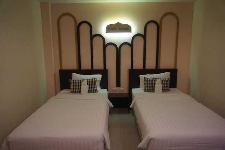 Room 22 of 44