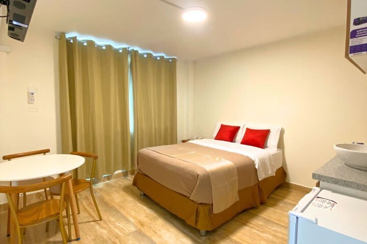 Room 155 of 284