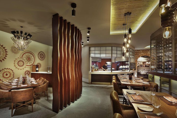 Dining 89 of 117