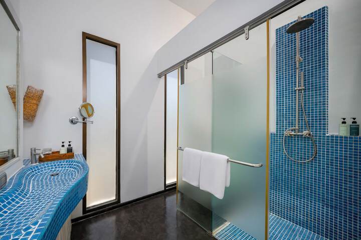 Bath Interior