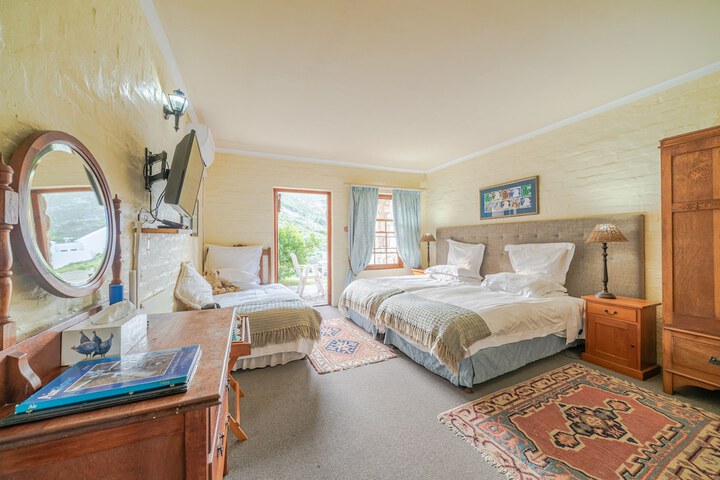 Room 4 of 29