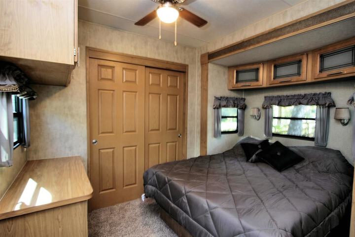 Room 5 of 26