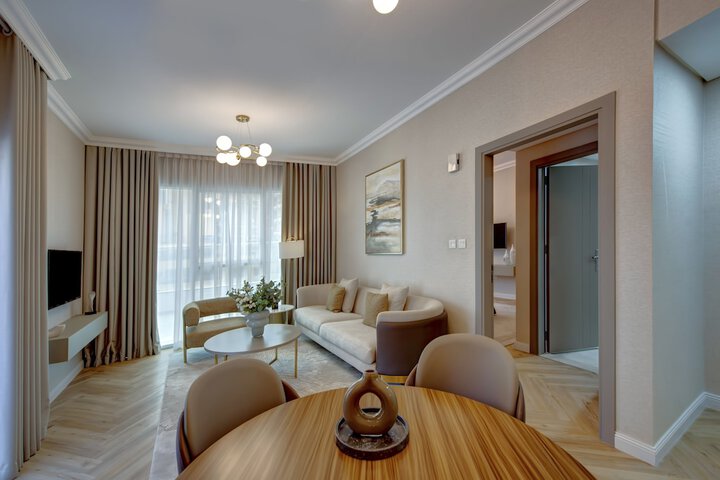 Room 46 of 77
