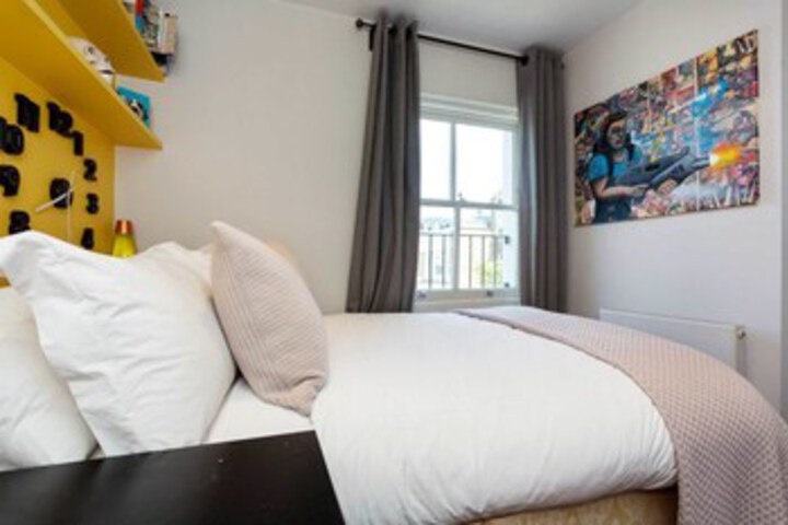 Room 21 of 24