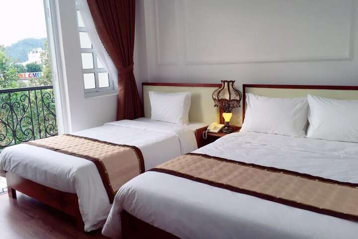 Room 12 of 45
