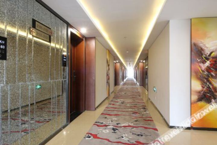 Hotel Interior 19 of 38