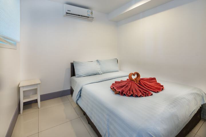 Room 124 of 353