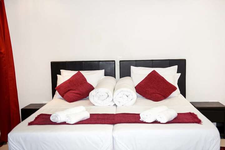 Room 4 of 54