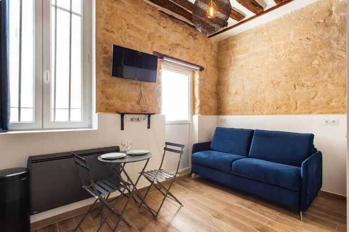 Room 16 of 27