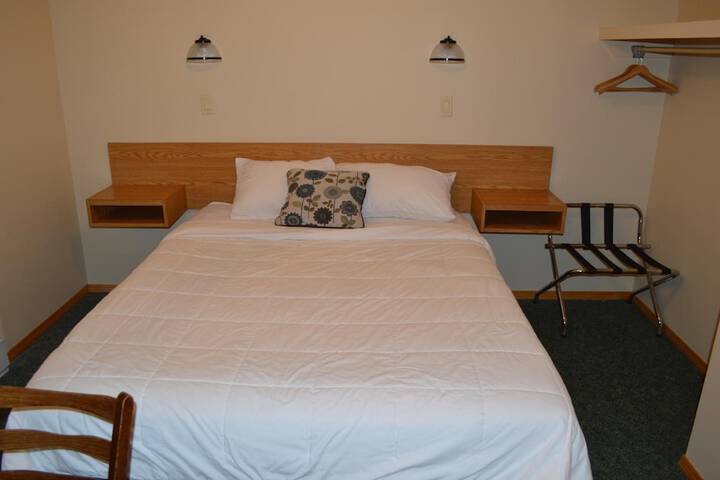 Room 16 of 59