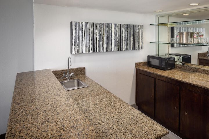 Minibar