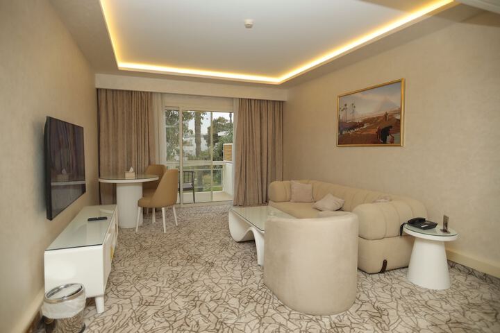 Room 45 of 93
