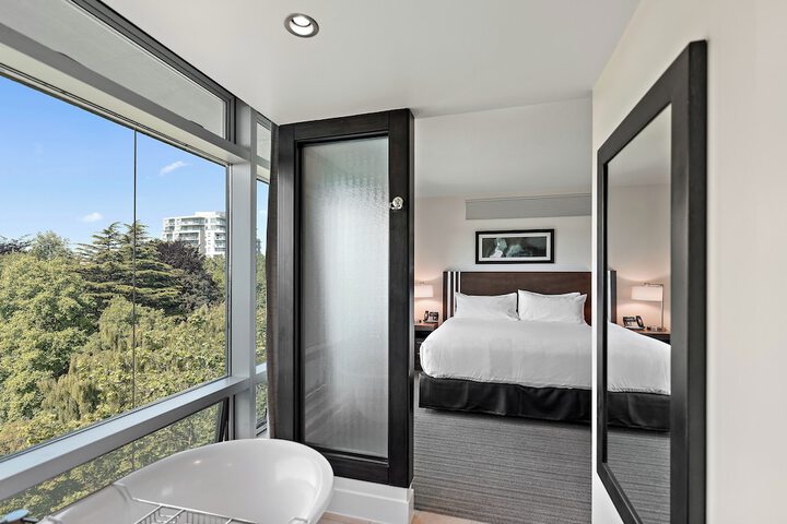 Room 58 of 123