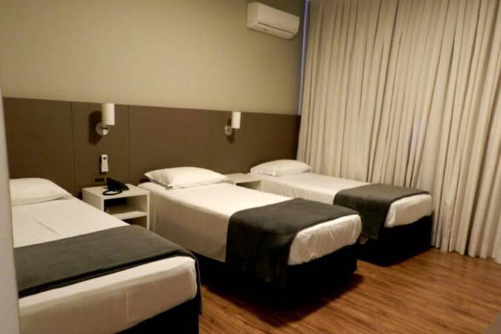 Room 13 of 72