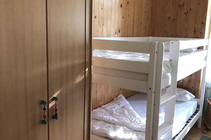 Room 32 of 117