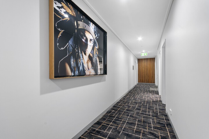Ballroom/Hall 21 of 33