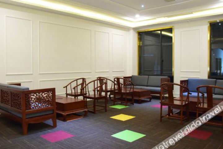 Hotel Interior 16 of 29