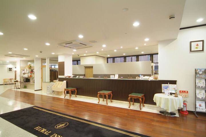 Hotel Interior 4 of 40