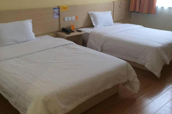 7Days Inn Dezhou Qihe Coach College