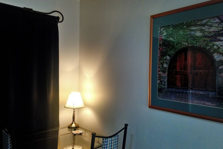 Room 20 of 49