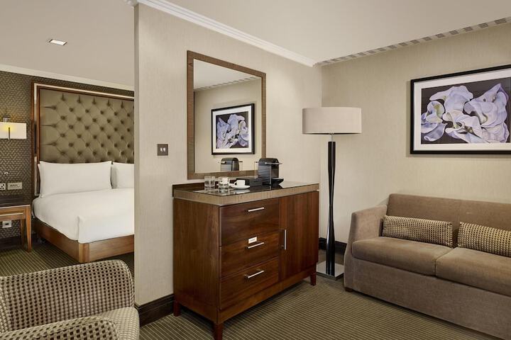 Room 59 of 114