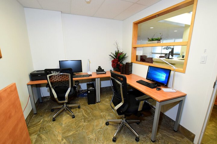 Business Center 52 of 53