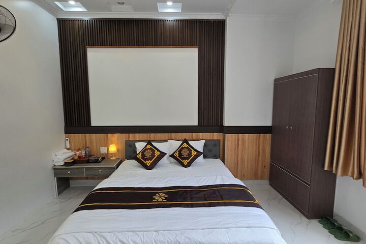 Room 19 of 62