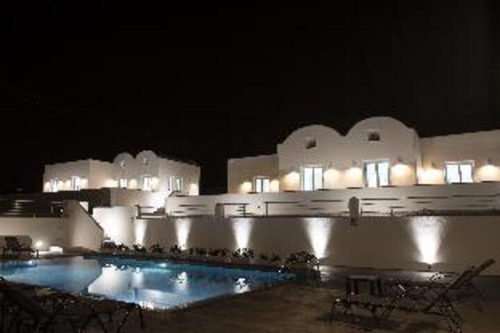 Sea Luxurious Villa 200m by Monolithos Beach