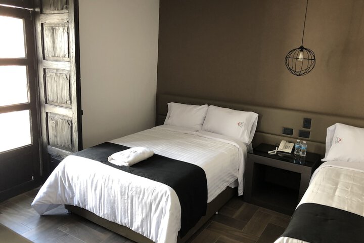 Room 7 of 49
